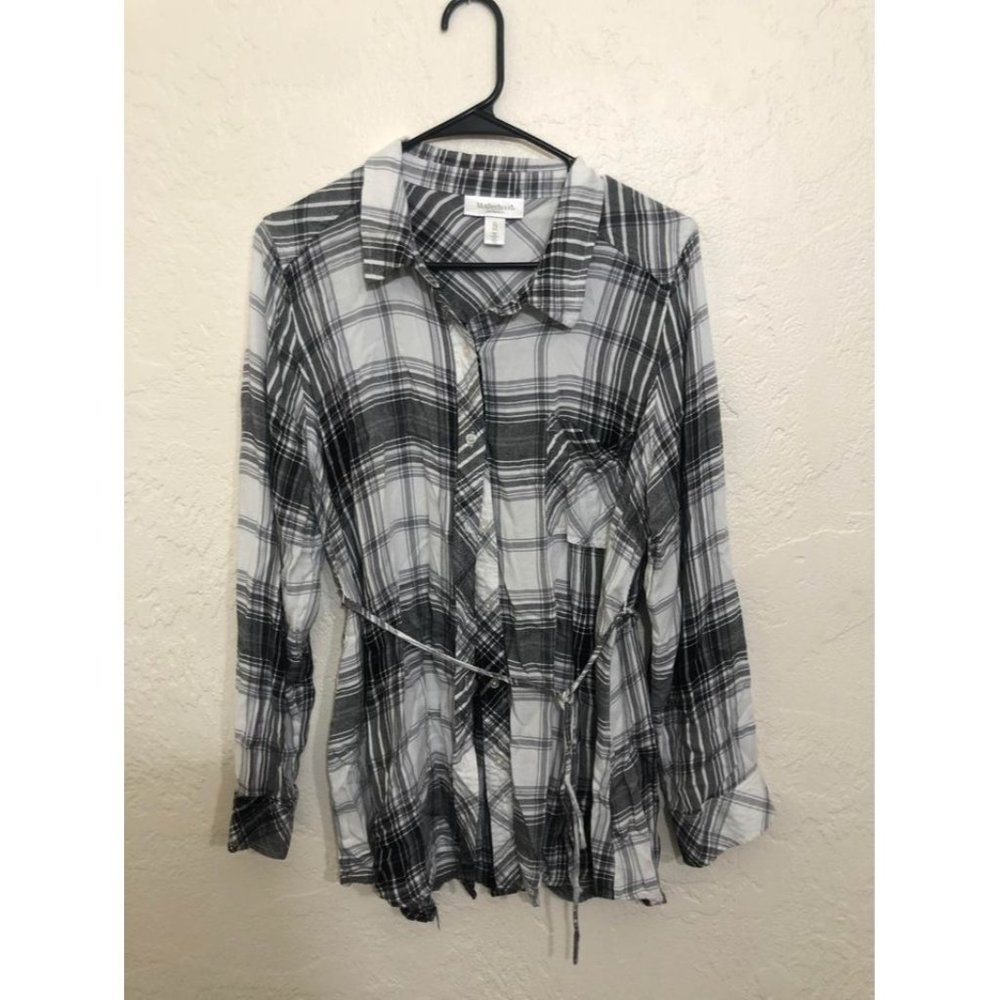 XL Motherhood maternity Shirt